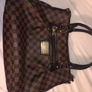 Louis Vuitton purse